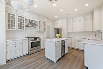 5700 Carry Back Ln in Austin, TX - Building Photo - Building Photo