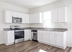 112 Comancheros Rd in Jarrell, TX - Building Photo - Building Photo
