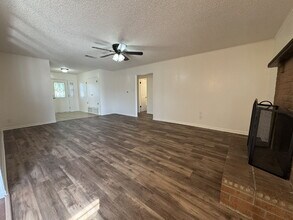 208 Prairie Wind Blvd in Stephenville, TX - Building Photo - Building Photo