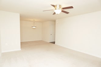 Woodbridge Station in Woodbridge, VA - Building Photo - Interior Photo