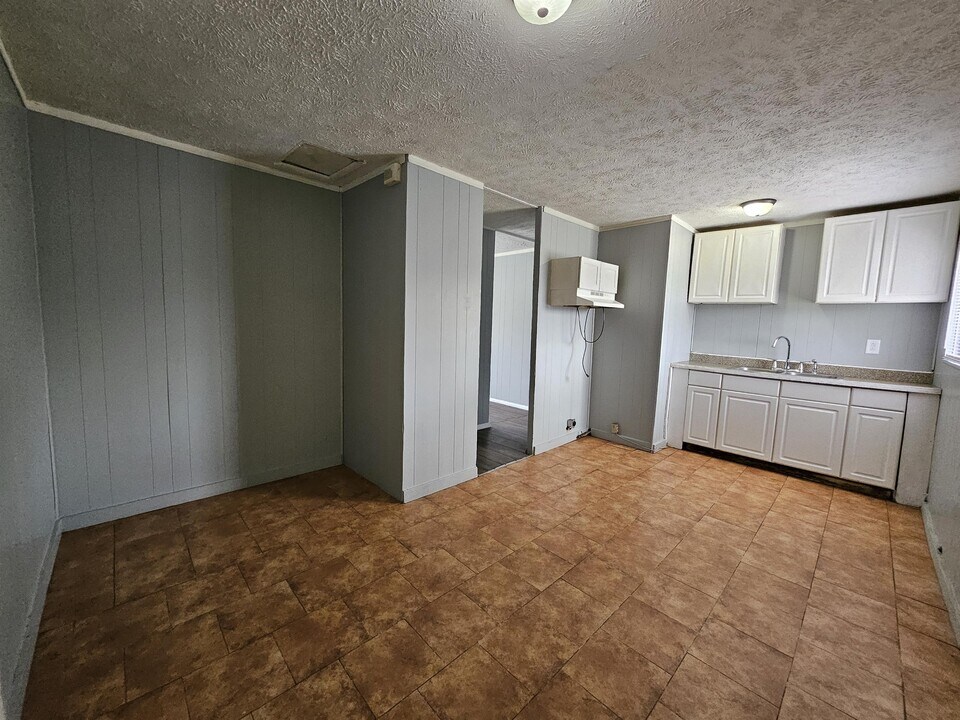 3044 Manor Ct in Indianapolis, IN - Building Photo