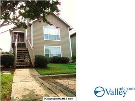 262 Waters Edge Ln in Madison, AL - Building Photo