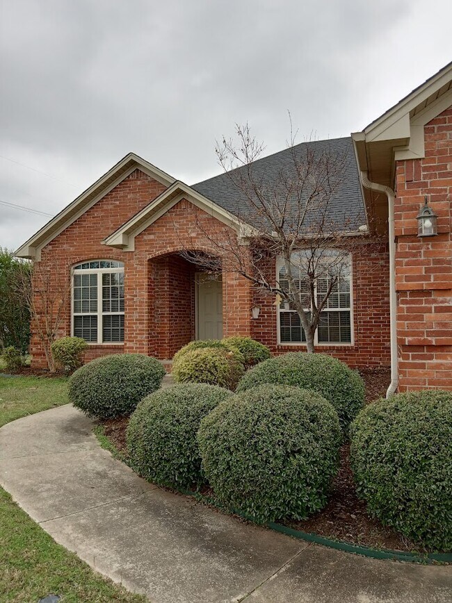 5115 Park Pl Dr in Conway, AR - Building Photo - Building Photo