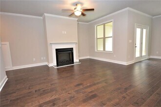 2170 Manor Pointe Dr in Cumming, GA - Building Photo - Building Photo
