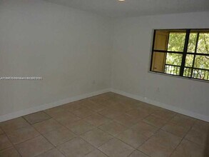 10500 SW 155th Ct in Miami, FL - Building Photo - Building Photo