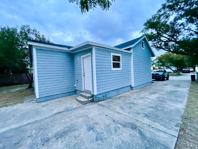 330 S 2nd St in Lake Wales, FL - Building Photo - Building Photo