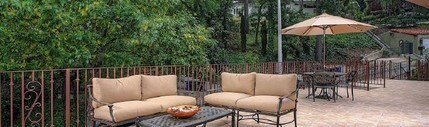 11145 Sunshine Terrace in Studio City, CA - Building Photo - Building Photo