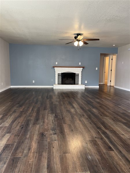 2973 Carr Dr in Yuba City, CA - Building Photo - Building Photo