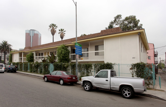 301 Magnolia Ave in Long Beach, CA - Building Photo - Building Photo