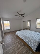 105 Braun St in Del Rio, TX - Building Photo - Building Photo