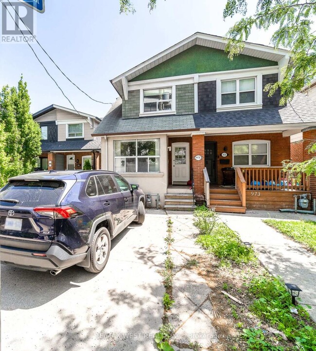 property at 975 Broadview Ave