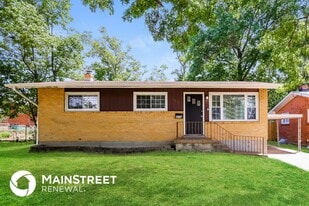 8654 Tralee Ct in Cincinnati, OH - Building Photo