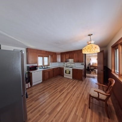 property at 9 Raymond St