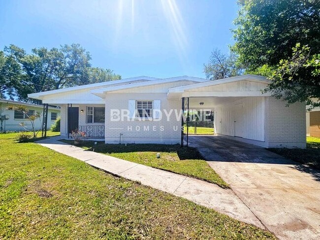 property at 3407 E Hanna Ave