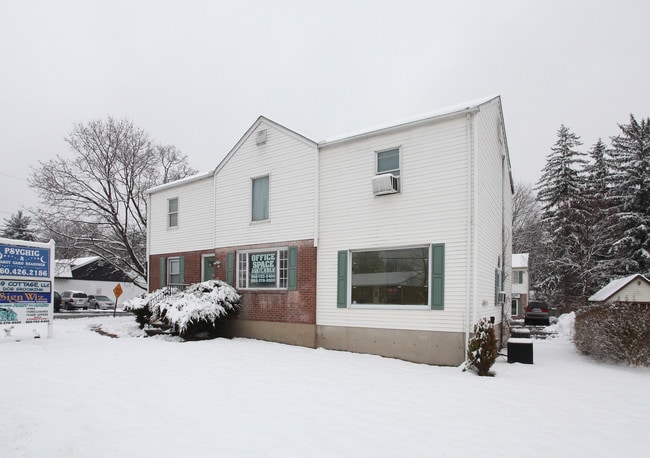 452 East St