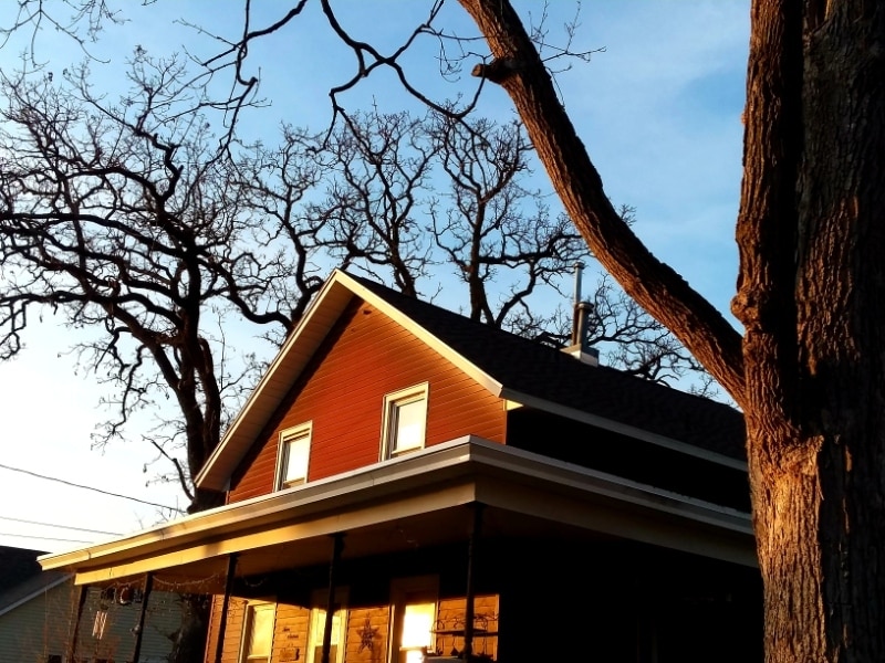 416 3rd St NW in Independence, IA - Building Photo