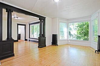 1000 24th Ave NE, Unit 2 in Minneapolis, MN - Foto de edificio - Building Photo