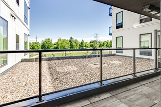 The Shale in Minneapolis, MN - Foto de edificio - Building Photo