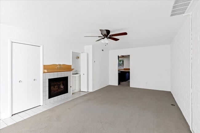 831 E 3rd Ave in Escondido, CA - Building Photo - Building Photo