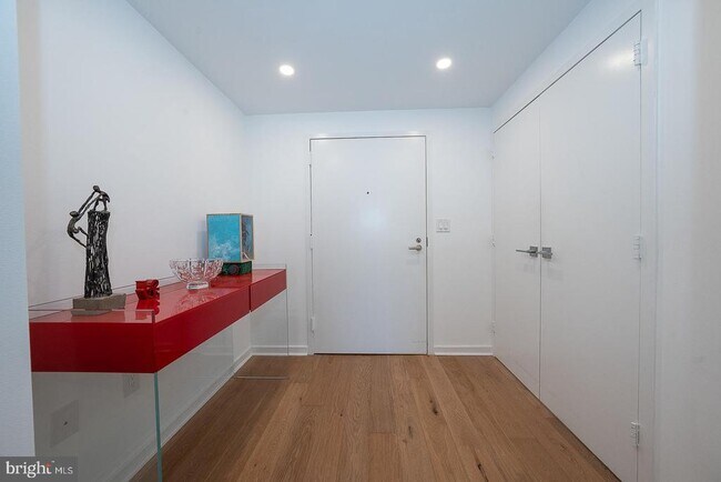 property at 202 W Rittenhouse Square