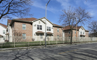 Lindsay Commons Apartamentos