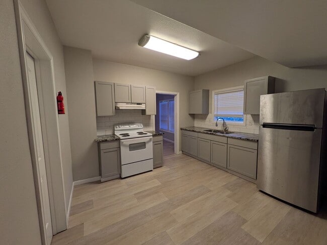 614 Euclid St in Beaumont, TX - Building Photo - Building Photo