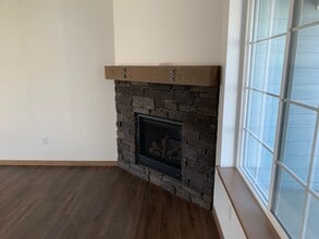 8532 W Ferguson Ln in Rathdrum, ID - Building Photo - Building Photo