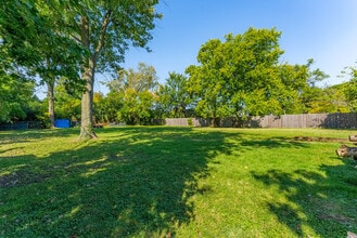 32 S Monterey Ave in Villa Park, IL - Building Photo - Building Photo