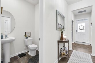 1011 Spivey Cir in New Bern, NC - Building Photo - Building Photo