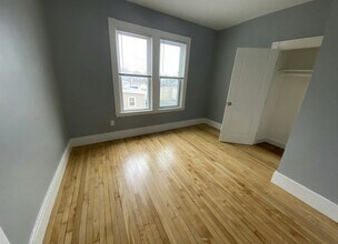 287 Hancock St, Unit 2 in Boston, MA - Building Photo - Building Photo