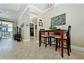 1225 Island Ave in San Diego, CA - Foto de edificio - Building Photo