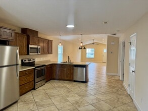 2614 Ashlee Way in Lynn Haven, FL - Building Photo - Building Photo