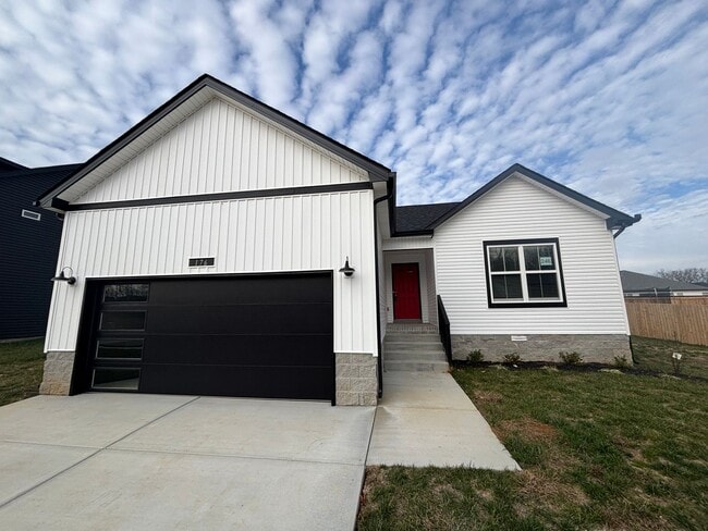 property at 176 Leitrim Dr