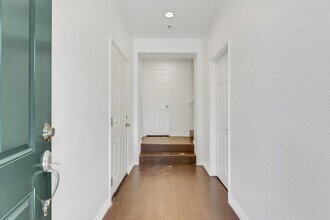 140 Liberty St in Tustin, CA - Building Photo - Building Photo