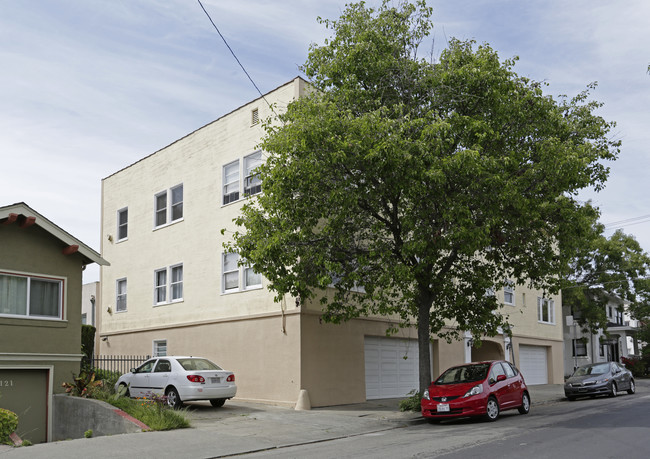 4133 Webster St in Oakland, CA - Building Photo - Building Photo