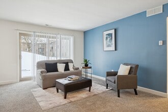 ReNew Franklin Hills in Southfield, MI - Building Photo - Building Photo