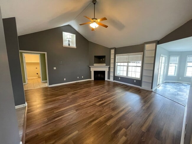 281 Bridlewood Ave in Shelbyville, KY - Building Photo - Building Photo