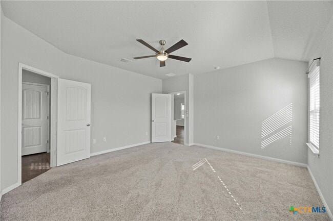 property at 118 Rochester Ln