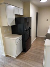 510 Montrose Ave, Unit 8 in Royal Oak, MI - Building Photo - Building Photo