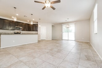17239 W Toronto Way in Goodyear, AZ - Building Photo - Building Photo