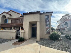 818 S Westwood in Mesa, AZ - Building Photo