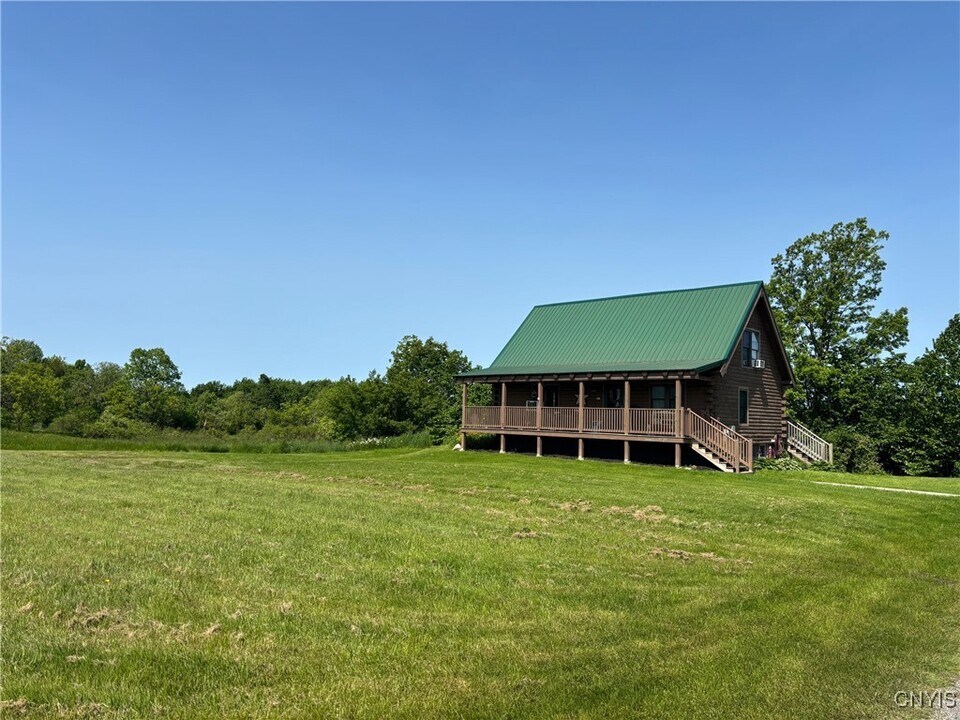 30235 Elm Ridge Rd in Evans Mills, NY - Building Photo