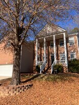 4700 Porchaven Ln in Apex, NC - Building Photo