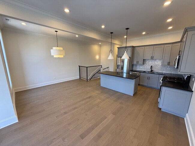 2039 N Fremont St in Chicago, IL - Building Photo - Building Photo