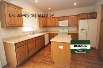 5637 Cross Creek Dr in Colorado Springs, CO - Building Photo - Building Photo