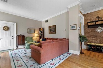 7 Wooster Pl in New Haven, CT - Building Photo - Building Photo
