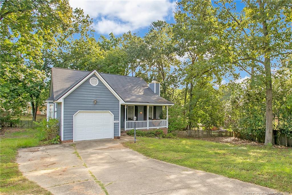 1205 Crossbend Ct in Fayetteville, NC - Building Photo