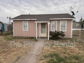 5912 Austin Ave in Odessa, TX - Building Photo