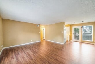 5412 Atascosa Dr in Austin, TX - Building Photo - Building Photo