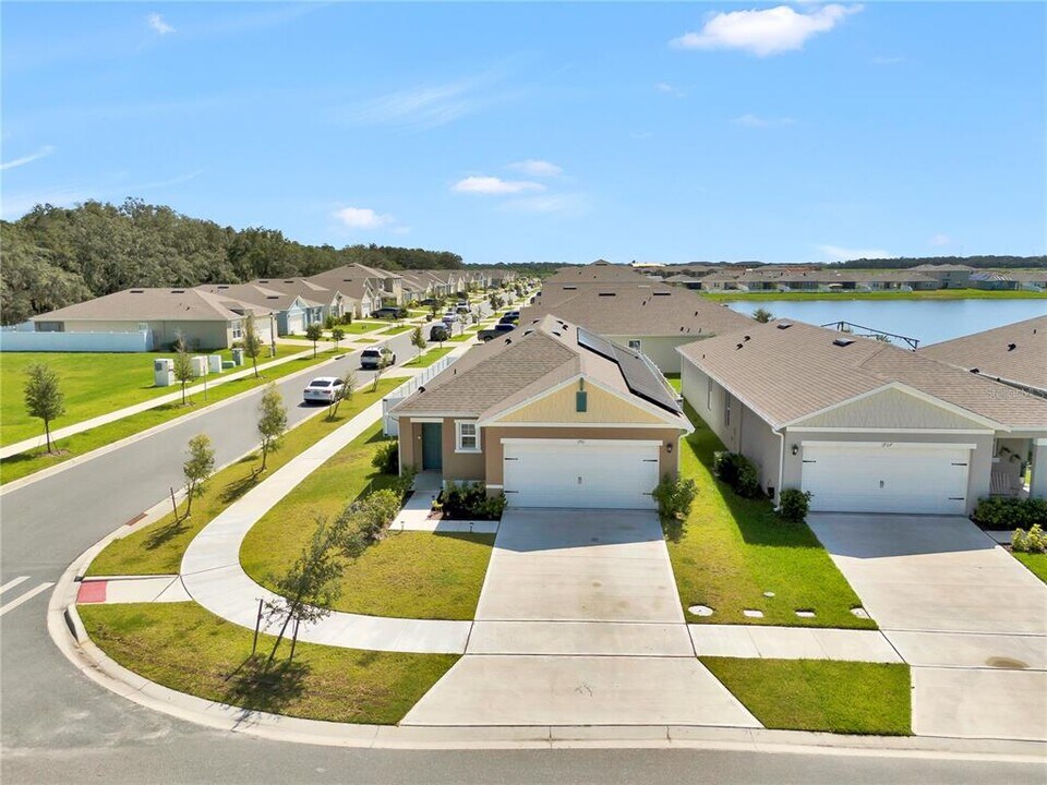 1701 Southfork Dr in Kissimmee, FL - Building Photo